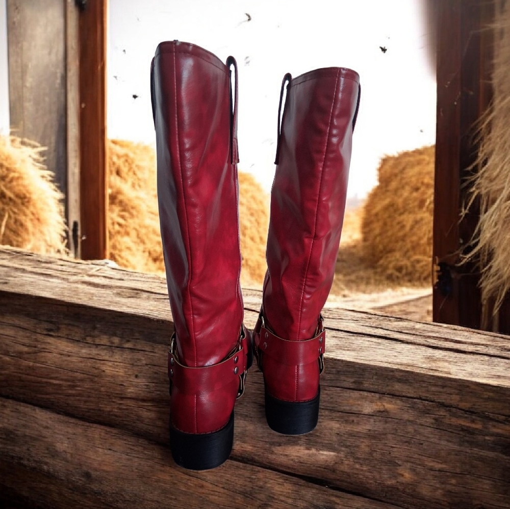RED HARNESS BOOTS SIZE 9 - Picture 3 of 8